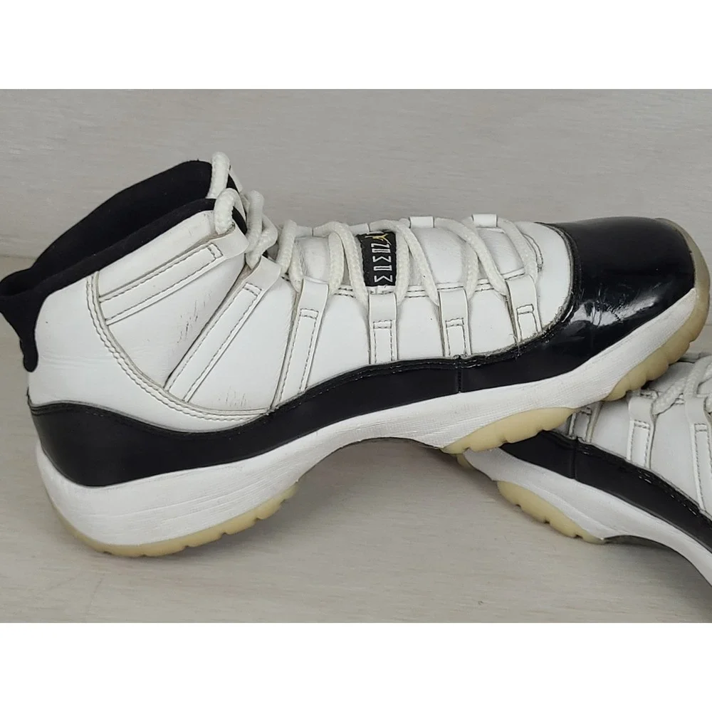 Jordan 11 Retro Sz 7Y Gratitude Kids White Black Metallic Gold 378038-170